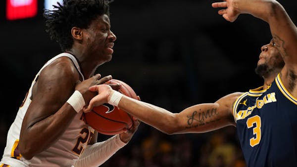 Pitino: Gophers play was 'inefficient' in home loss to Michigan