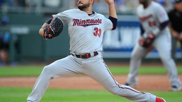 Twins come up big in late innings to defeat Kansas City 8-7
