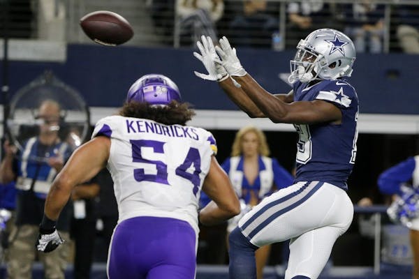 Souhan: Tipped pass by Kendricks in final minute saves the day for Vikings