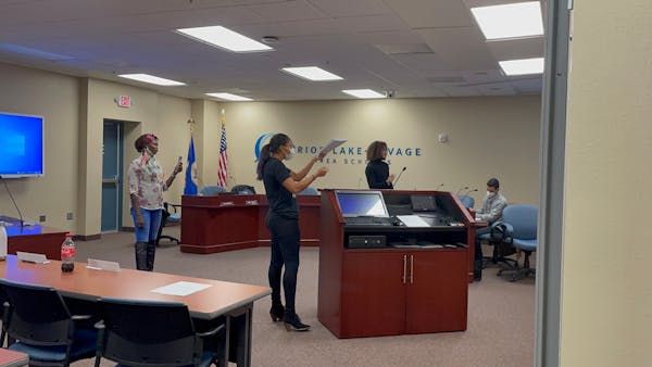 Activists interrupt Prior Lake/Savage school board meeting