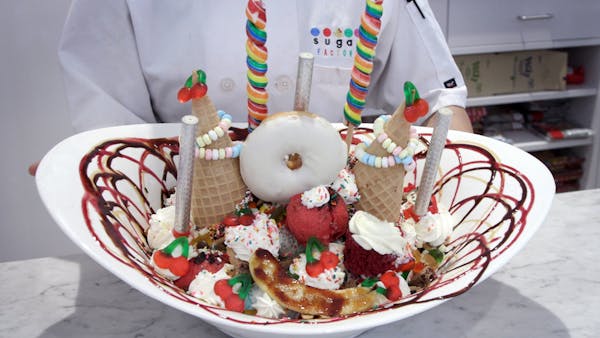 Outta Control: Extreme desserts at MOA's Sugar Factory
