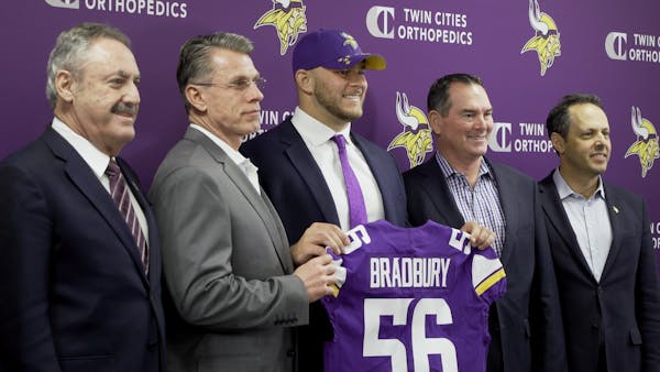 Vikings' draft pick Garrett Bradbury arrives