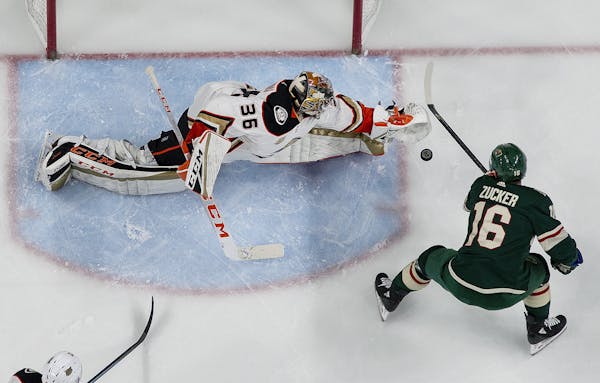 Ducks secure first win in 13 games vs. Wild