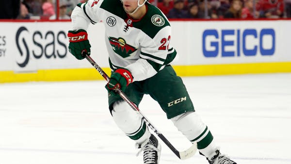 Kevin Fiala joins Wild after visa delay