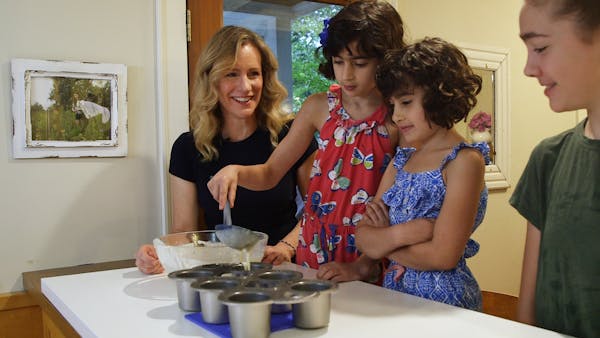 Edina author's new book teaches kids the 'science' of cooking