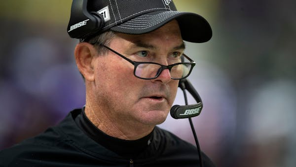 Mike Zimmer says Stefon Diggs plays with 'a lot of emotion'