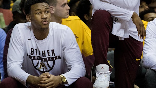 Gophers talk Curry's progress, and returning to the court after finals