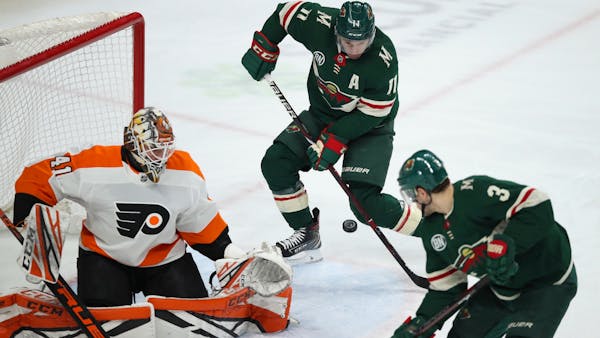 Strong start can't sustain Wild in meltdown to Flyers