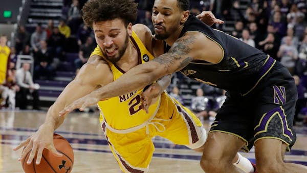 Gophers react to much-needed win at Northwestern