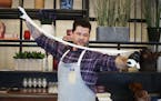 Extreme 6-foot cheese pull takes center stage at new downtown Mpls. restaurant