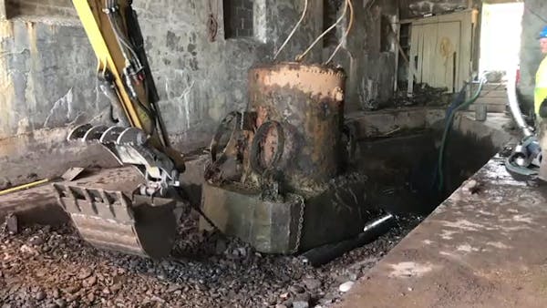 Decades-old diving bell recovered at Glensheen Mansion in Duluth