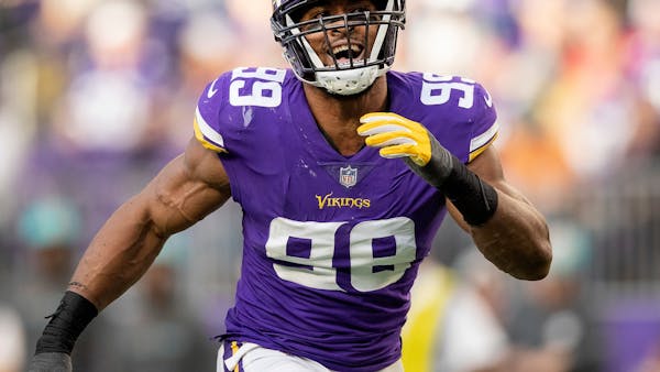 Vikings' Hunter: 'It all starts by just doing your job'