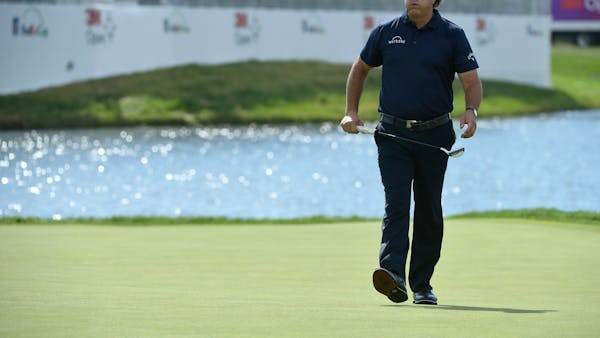 Phil Mickelson: Made some 'terrible' swings in Round 1 of 3M Open