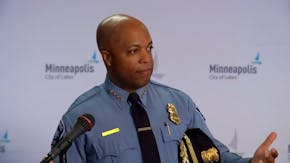Minneapolis police investigating officer's punching of teen during tense clash