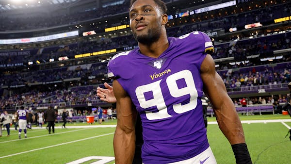 Stephen Weatherly on Danielle Hunter: 'He sweats for it, he grinds for it'