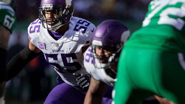 'A lot of things have to happen' for Barr to stay with Vikings