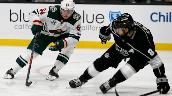 New look works for Wild in comeback win over Kings
