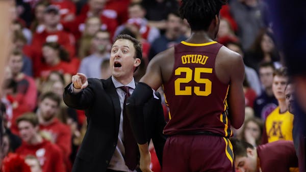 Pitino and Gophers on regrouping after loss