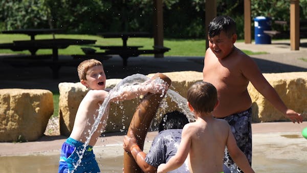 Warm weekend ahead: Cool off at these 5 Twin Cities splash pads