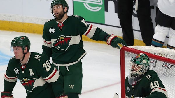 Wild's power play woes continue in loss to Sharks