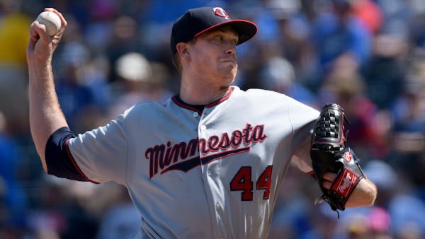 Twins avoid sweep with 9-6 power surge vs. Royals