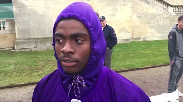 McKinnon and Vikings have first practice in London