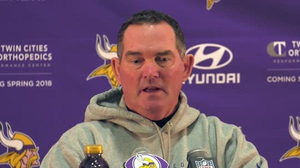 Shurmur voted asst. coach of the year