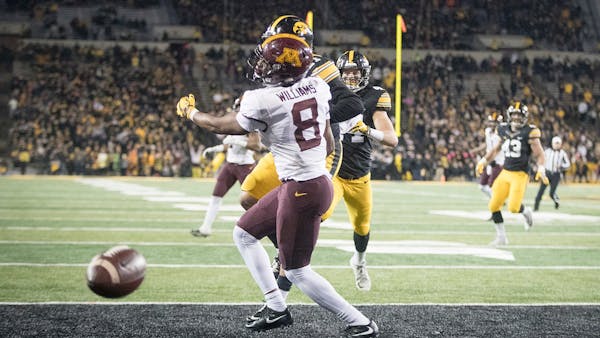 Scoggins: Croft, passing game gave Gophers no chance