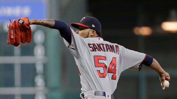 Twins finally get the breaks, defeat Astros 4-2