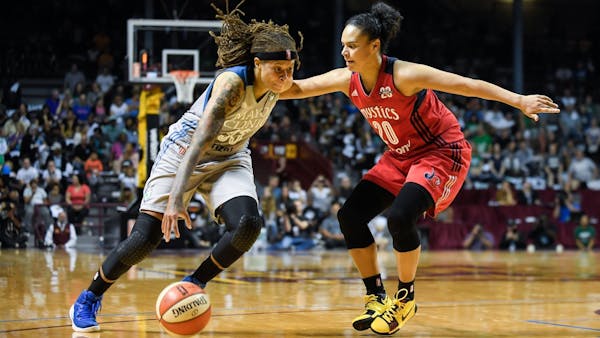 'Bombarded': Lynx use hot shooting to stomp Mystics in Game 1