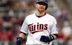 Twins swept by Indians in doubleheader, fall from division lead