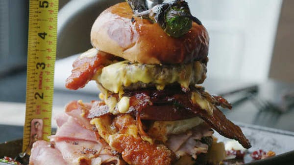Outta Control: 6Smith's mega-sandwich is astonishing
