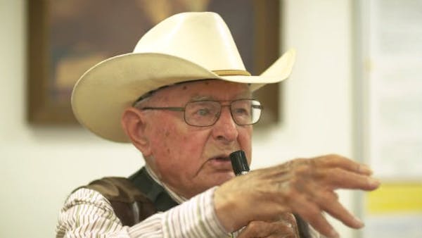 Minnesota's oldest auctioneer is going, going strong at 98