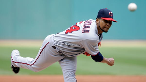 Twins back in first after shutting out Cleveland for second time in series