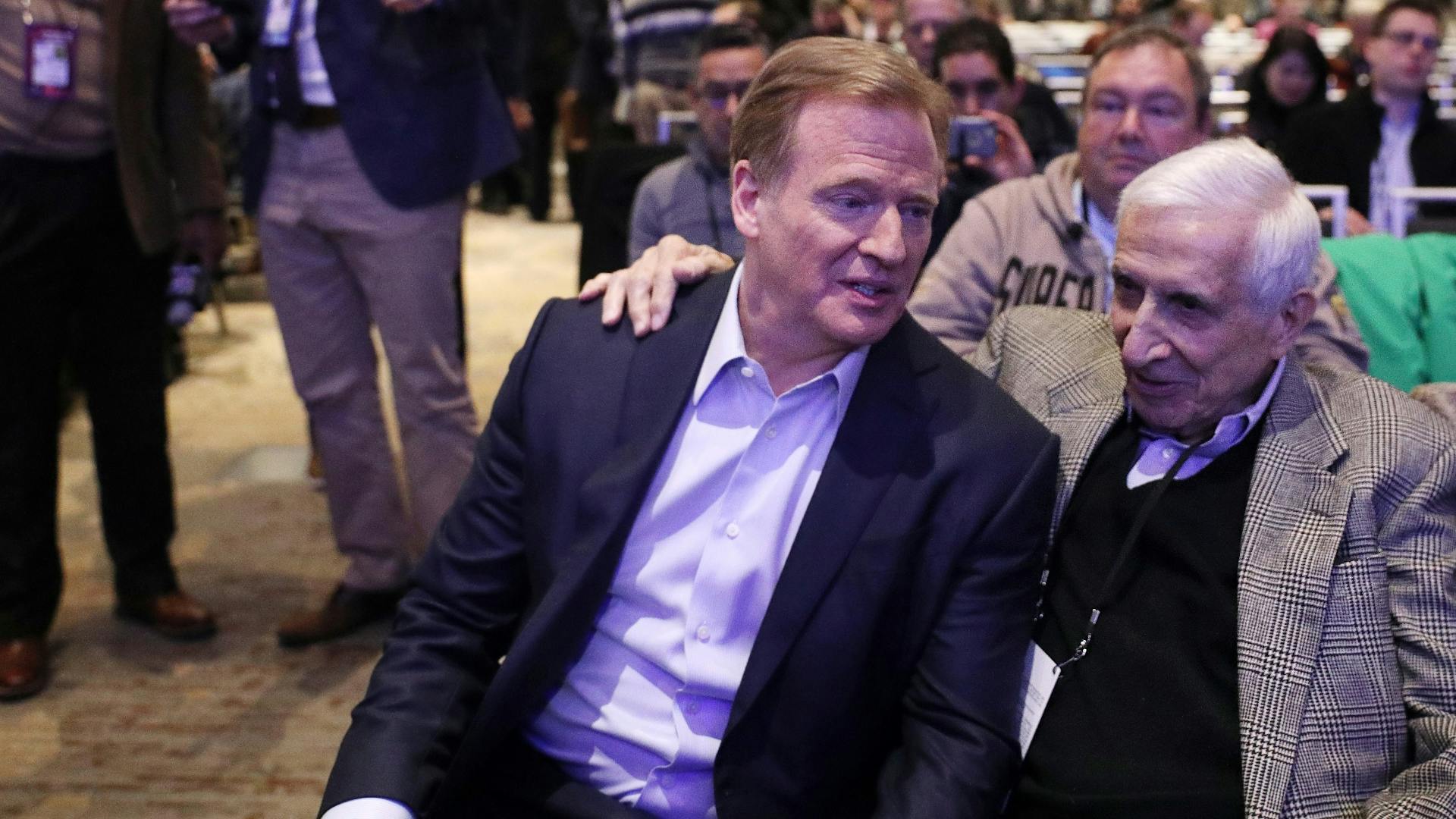 NFL Commissioner Roger Goodell recognized 97-year-old columnist Sid Hartman during Goodell's annual "State of the NFL" news conference.