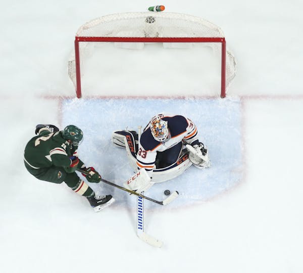 New-look defense shines for Wild in win over Oilers