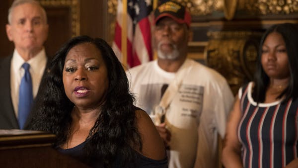 Gov. Dayton calls for police training fund to be named for Philando Castile