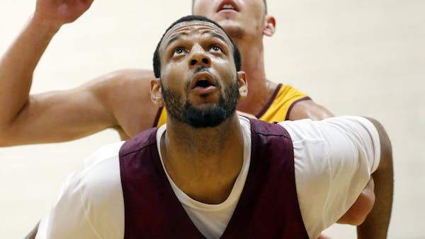 Gophers basketball team holds summer workouts
