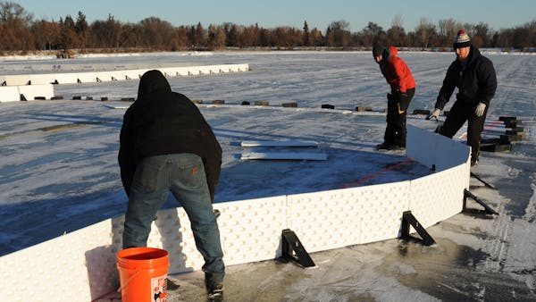 It's game on for the U.S. Pond Hockey Championships