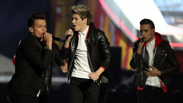 StribCast: One Direction fever at Mall of America