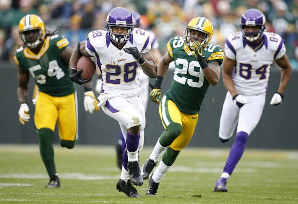 Peterson on rushing mark: Believe it to achieve it