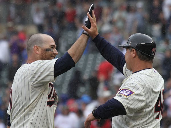 Doumit delivers walk-off victory for Twins with two-run triple