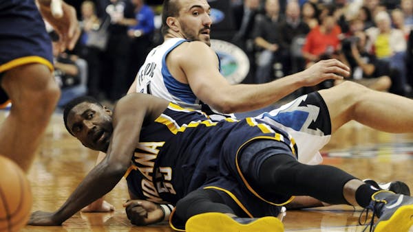 Wolves beat Pacers 96-94 on last-second layup