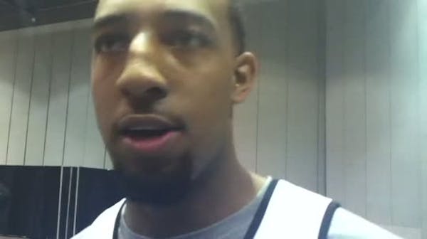 Derrick Williams talks dunks