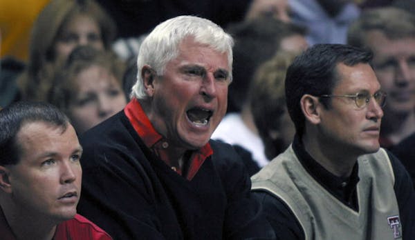 SidCast: Dinner with Bobby Knight