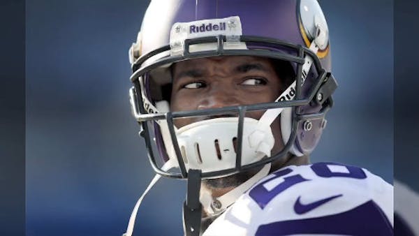 Access Vikings: Is it worth risk to have Peterson play preseason?