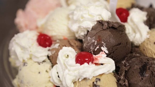 Could you eat 20 scoops of ice cream?