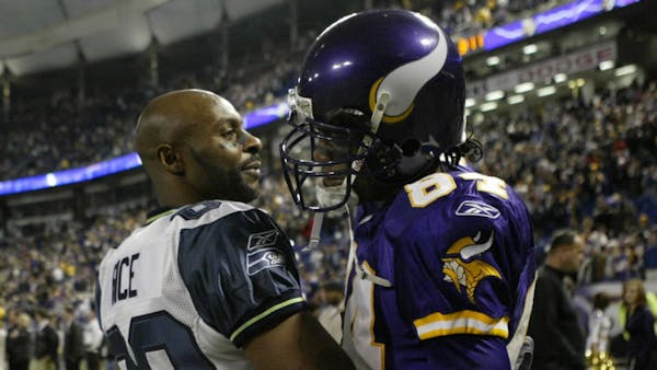 SidCast: Moss the best WR of all-time? Indeed