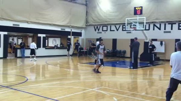 Rubio's first practice back with Wolves