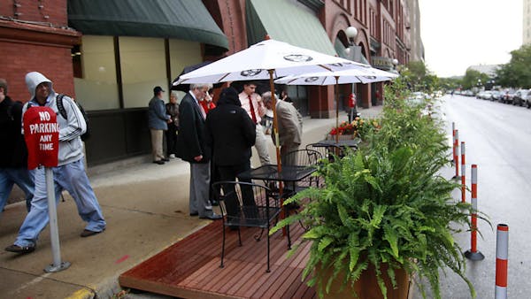 StribCast: More sidewalk dining in St. Paul?
